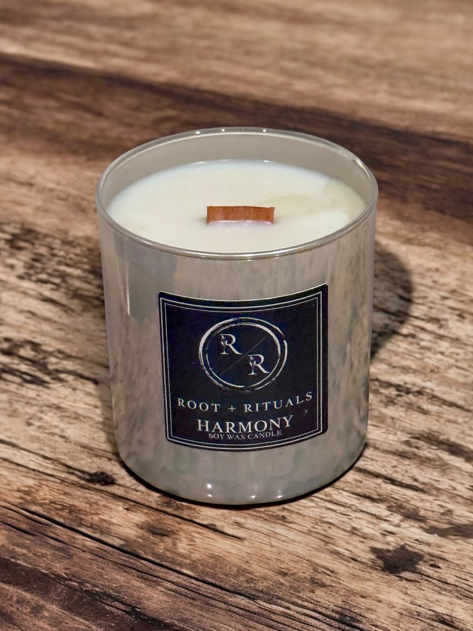 HARMONY: Taupe Iridescent Candle