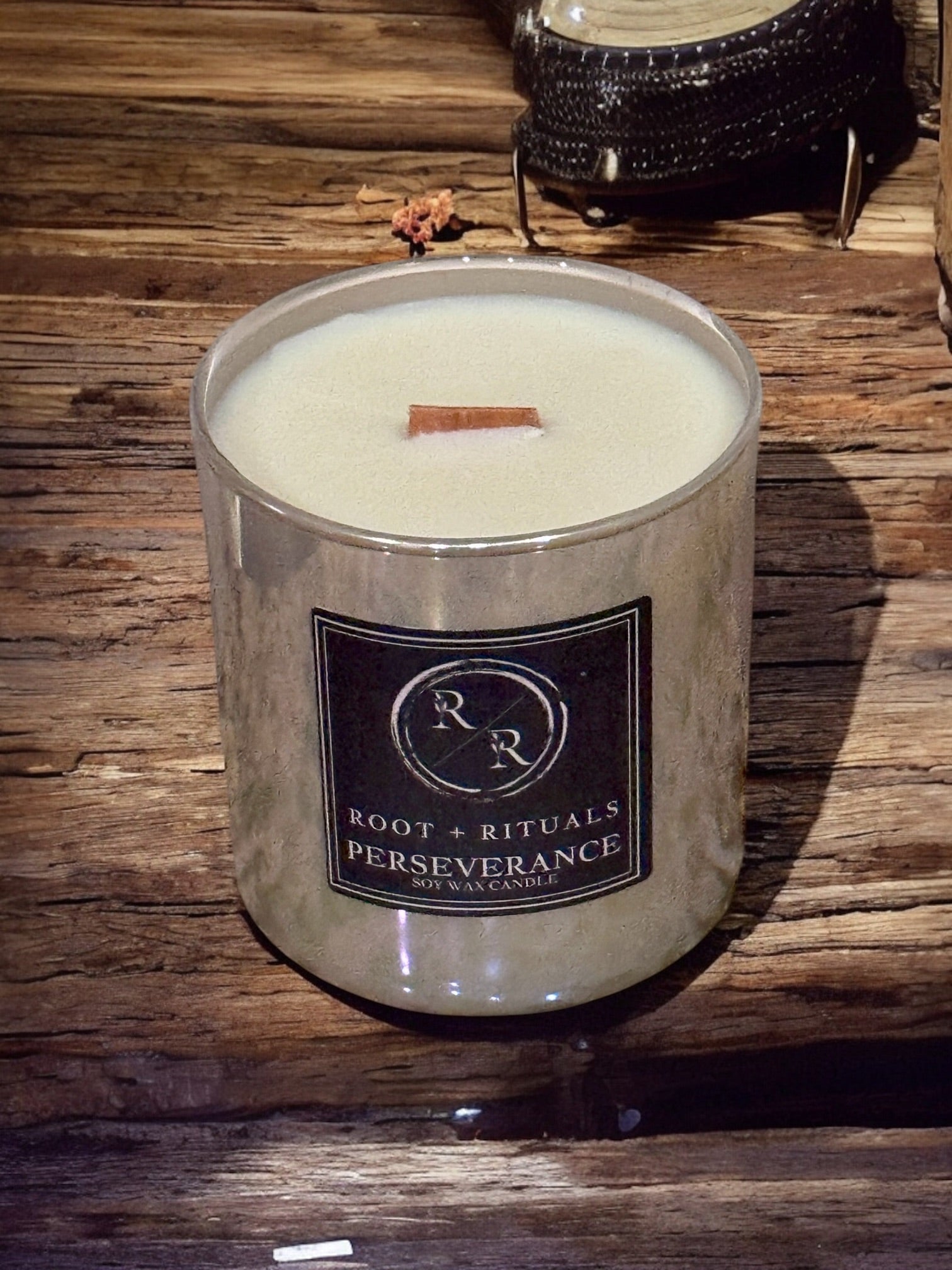 PERSEVERANCE: Taupe Iridescent Candle